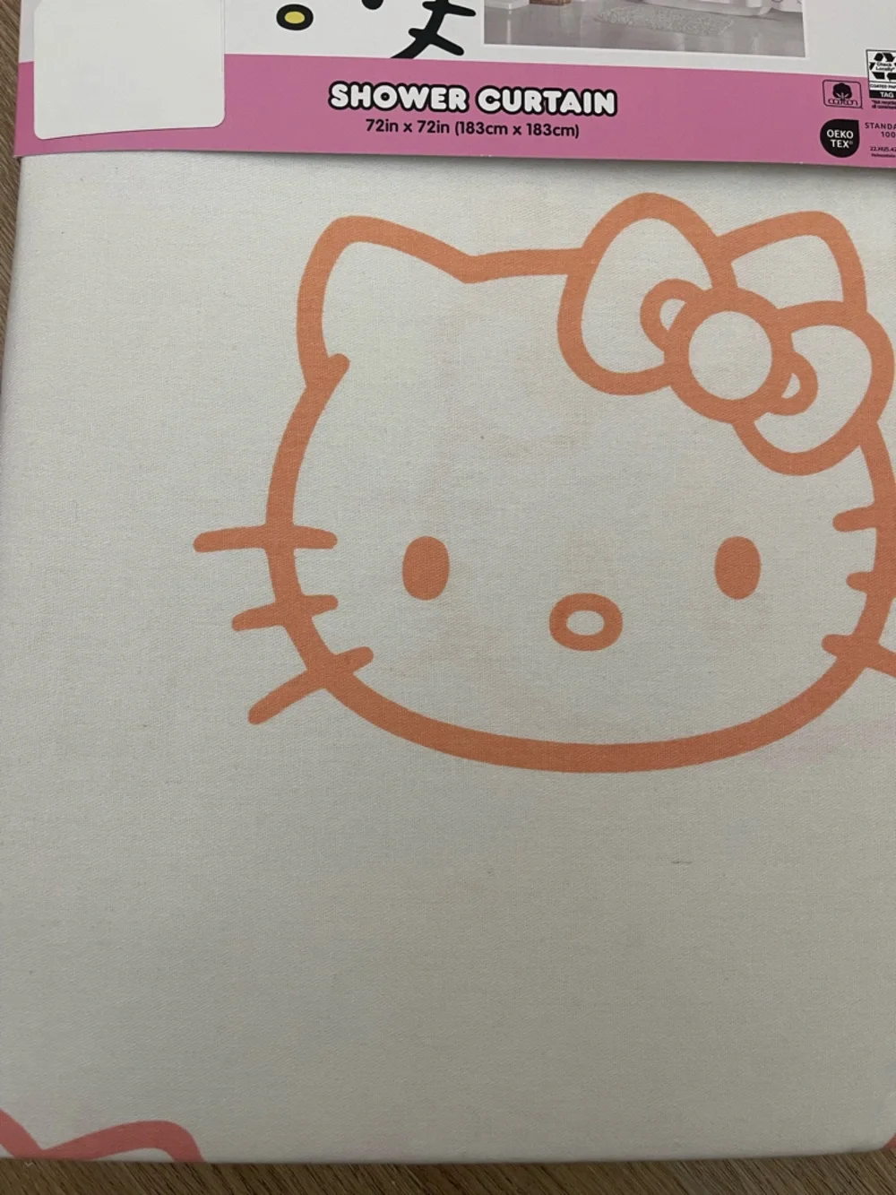 Hello Kitty Peach Outline Bath Curtain